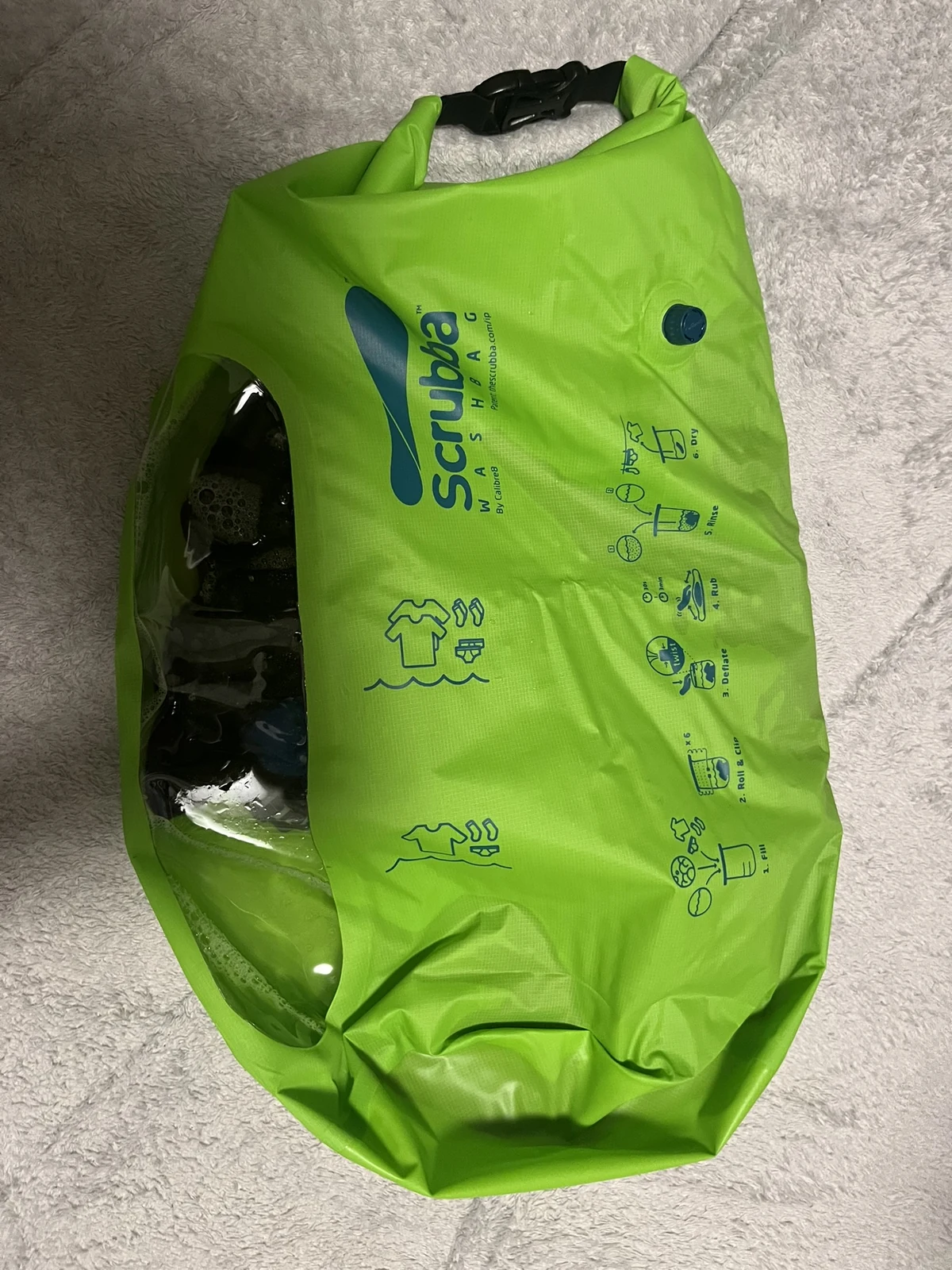 約350mg/Lの洗液とTru Earthで衣類を洗ったScrubba Wash Bag